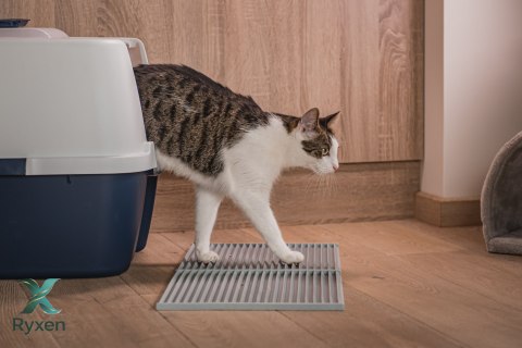 Mata 30x30cm przed kuwetę JASNO-SZARA FIBOO Fiboo