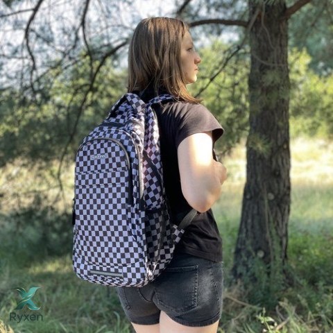 Plecak 30L - szachownica Kruzzel 24531 KRUZZEL