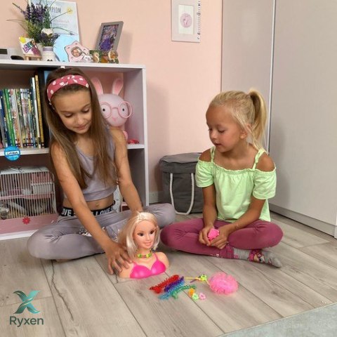 Głowa do stylizacji z akcesoriami 23437 KRUZZEL