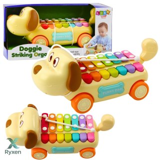 Jeżdżący Piesek Cymbałki Ruchome Uszy Ogon Pałeczka Na Sznurku LEAN TOYS
