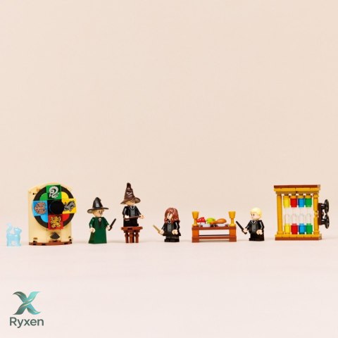 Klocki harry potter 76460 zamek hogwart: ceremonia przydziału LEGO