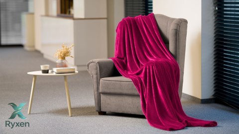 Koc polarowy 150x200 cm TEESA - amarantowy Teesa