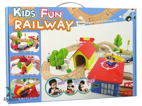 Zestaw Drewniany Tor Kolejka Miasteczko Autka Drzewa Budynki 69 el. LEAN TOYS