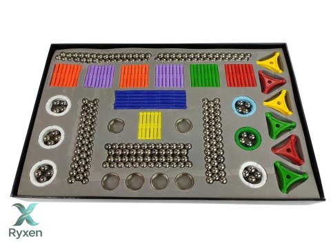 Zestaw Magnastix Klocki Magnetyczne 560 + Tablica LEAN TOYS