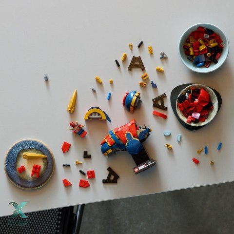 Klocki super heroes 76326 popiersie iron spider-mana LEGO