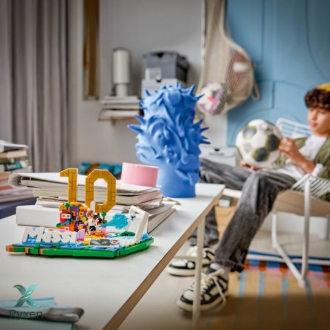 Klocki editions 43011 lionel messi - piłkarskie momenty LEGO