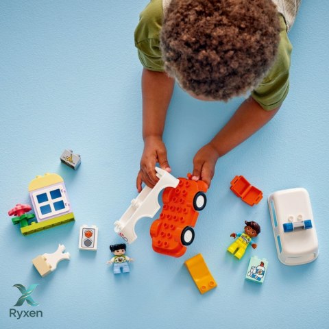 Klocki duplo 10447 karetka z kierowcą LEGO