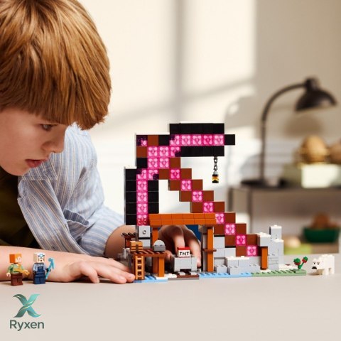 Klocki minecraft 21277 kilofowa kopalnia LEGO