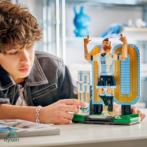 Klocki editions 43015 lionel messi - piłkarska legenda LEGO