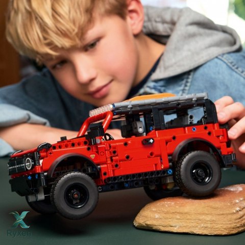 Klocki technic 42213 suv ford bronco LEGO