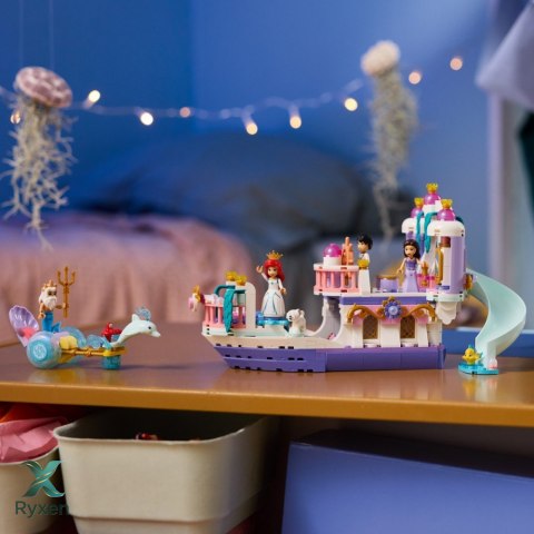Klocki disney 43299 królewska łódź weselna arielki LEGO