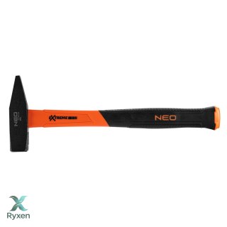 Młotek ślusarski 500 g, trzonek z włókna szklanego NEO TOOLS