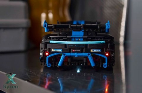 Klocki technic 42176 samochód wyścigowy porsche gt4 e-performance LEGO