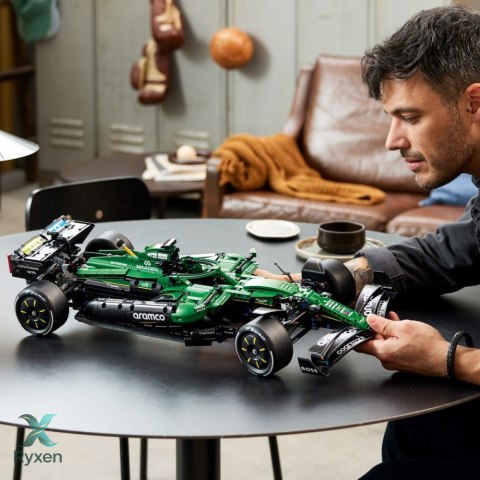 Klocki technic 42240 bolid f1 aston martin amr26 LEGO