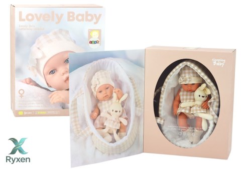Lalka Bobas W Nosidełku Króliczek Ubranko w Kratę Beżowy LEAN TOYS
