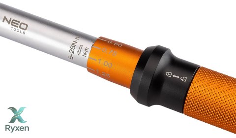 Klucz dynamometryczny dwukierunkowy 1/4", 5-25Nm, zestaw 21 szt. NEO TOOLS