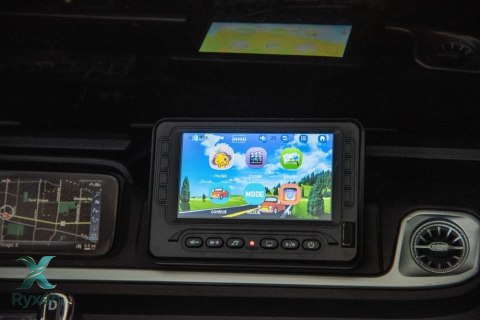 Auto Na Akumulator Mercedes G63 XXL Zielony Lakierowany 4x4