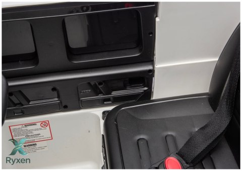 Pojazd Na Akumulator Mercedes G 4x4 24V 2580 Biały