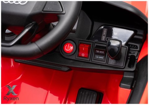 Pojazd Na Akumulator Audi A5L HL788 Czerwony