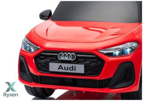 Pojazd Na Akumulator Audi A5L HL788 Czerwony