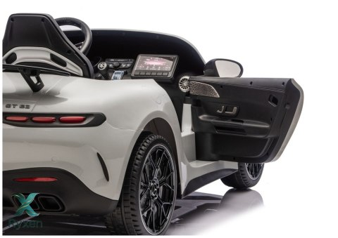 Pojazd Na Akumulator Mercedes AMG DK-GT63 24V Jasnoszary