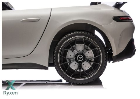 Pojazd Na Akumulator Mercedes AMG DK-GT63 24V Jasnoszary