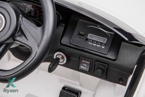 Auto Na Akumulator McLaren GT 12V Pilot Światła LED MP3 Biały