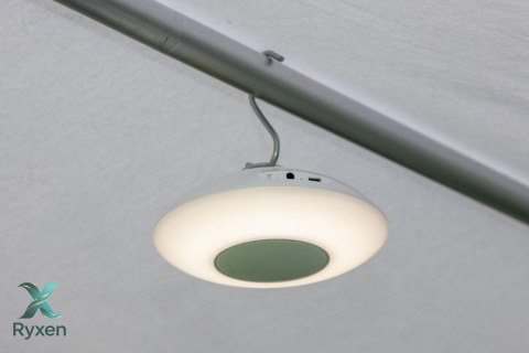 Lampa wisząca 200 lumenów AUREOLA z głośnikiem na pilota Bo Camp