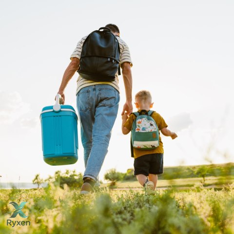 Lodówka turystyczna 20L KAMAI ICEBERG na wkłady mrożące, turkusowa z białą rączką EDA