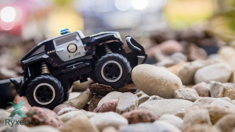Mini samochód zdalnie sterowany REBEL POLICE Rebel