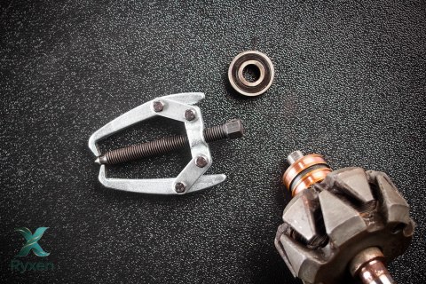 Ściągacz dwuramienny 4" NEO TOOLS