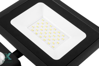 Reflektor z czujnikiem ruchu SMD 30W 2550 lm 230V NEO TOOLS